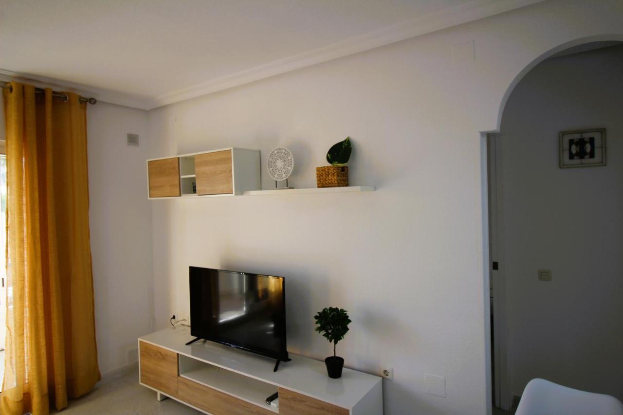 Apartamento Con Piscina En Urbanizacion Parquemar, La Mata, Torrevieja Aq-153 La Mata (Torrevieja) Luaran gambar